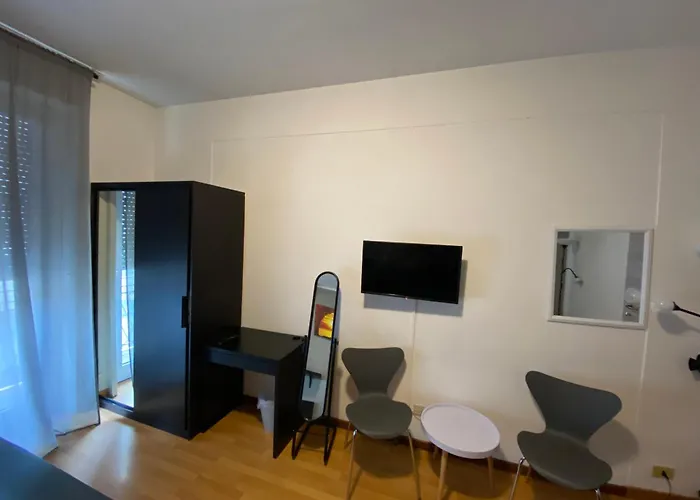 Pensión Pirelli Milano